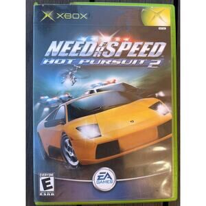 Need for Speed hot pursuit 2 Xbox game complete with manual and case